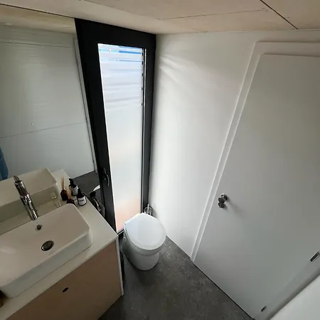 Hotel en barco Stream